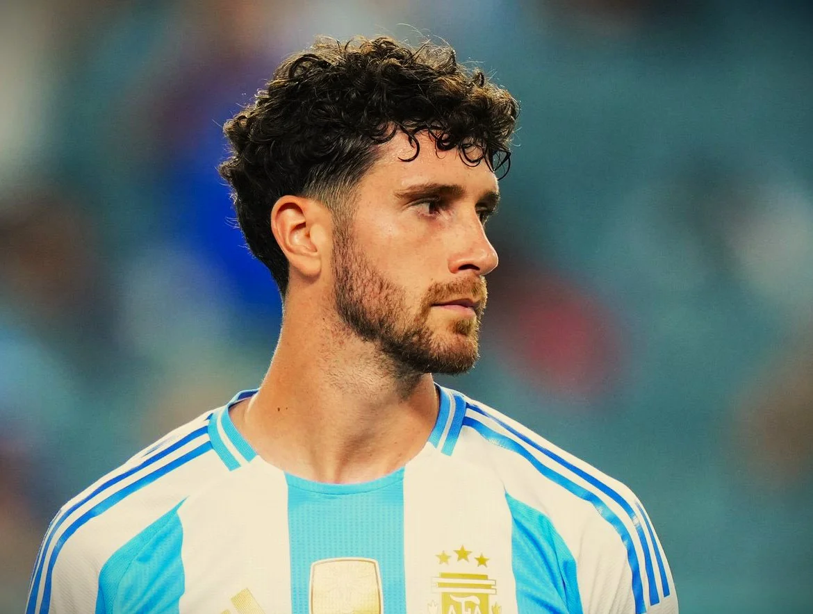 Marcos Senesi (X de la Selección Argentina)