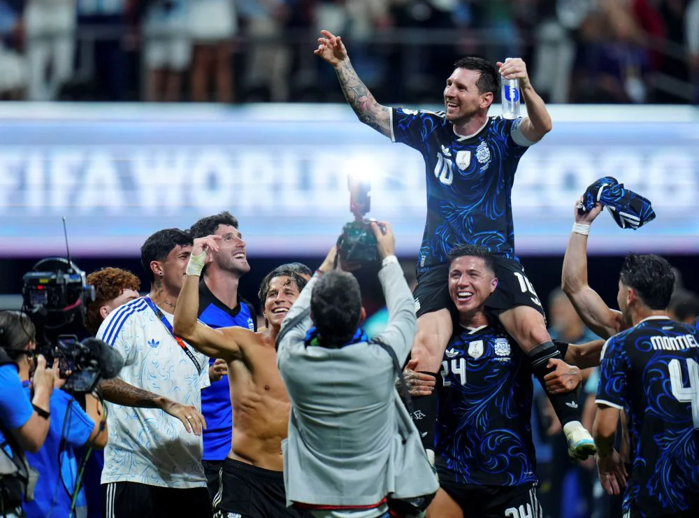 Messi en andas by Xinhua - NA