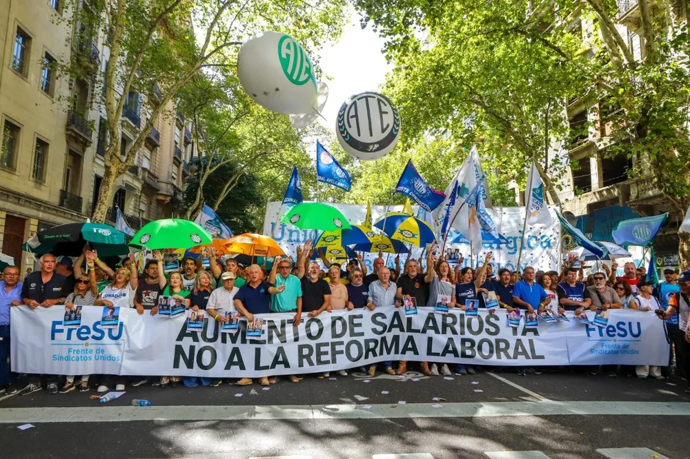 Marcha del Frente de Sindicatos Unidos contra la reforma laboral (ATE) 2