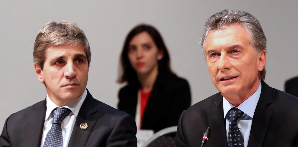 Macri y Caputo