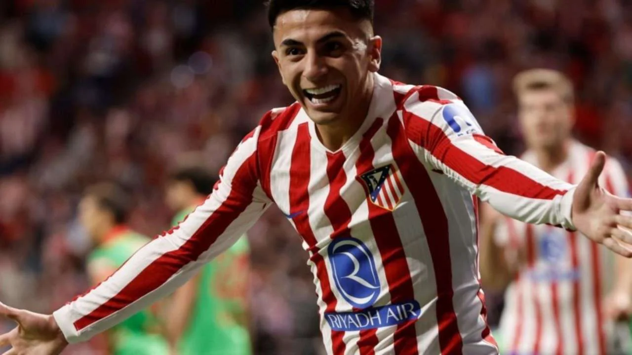 thiago almada