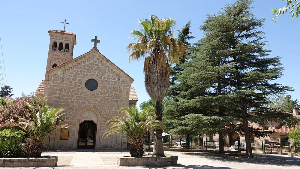 Parroquia del Niño Dios by Trismo Carlos Paz