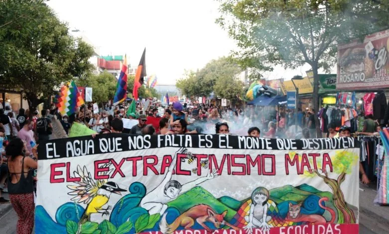 El extractivismo mata. protesta autovía punilla (gentileza)