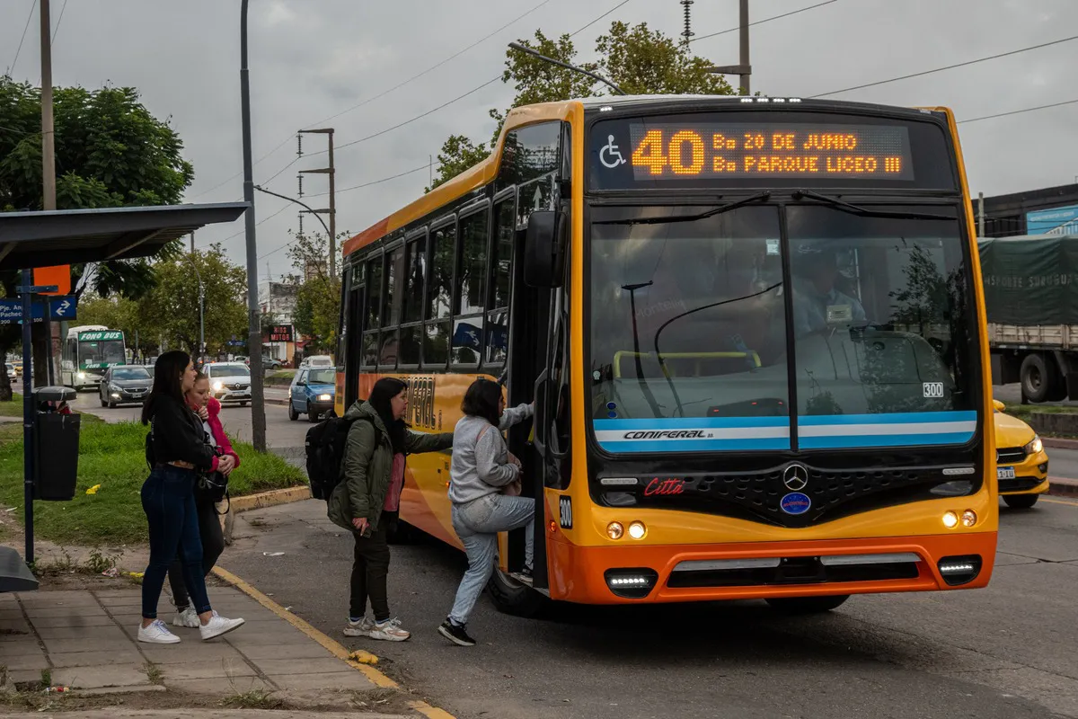 Transporte urbano Coniferal (Municipalidad de Córdoba)
