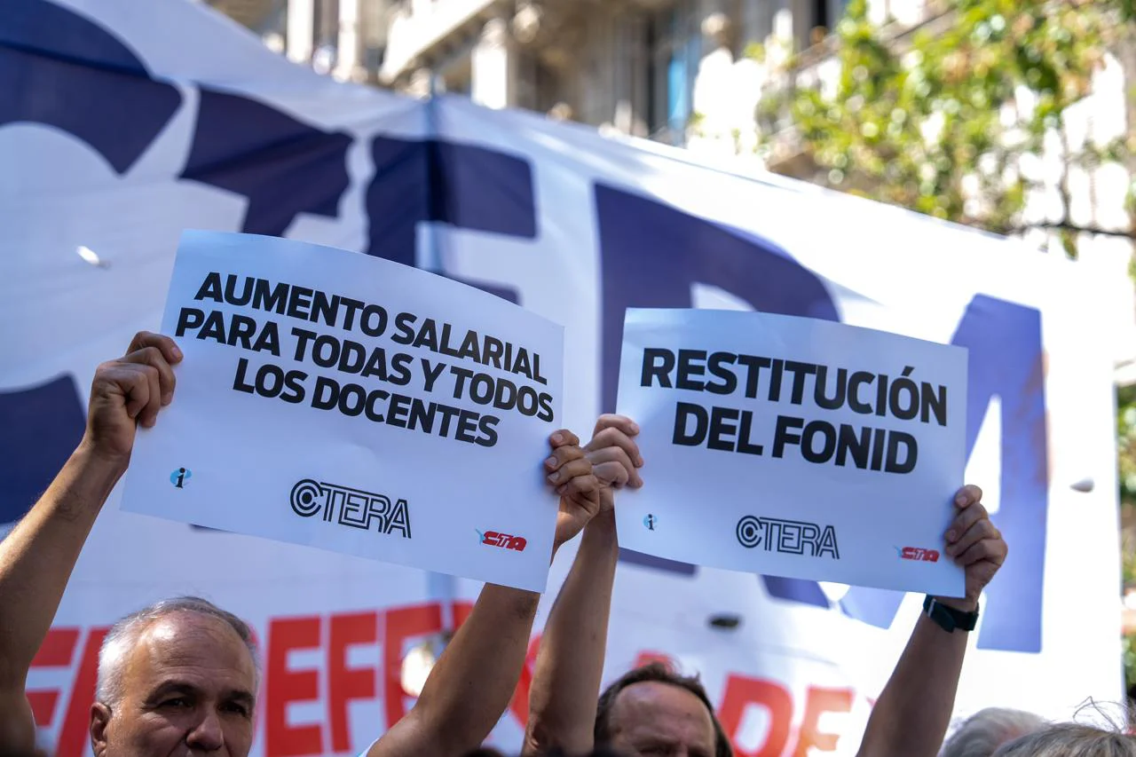 reclamo docente by ctera 1