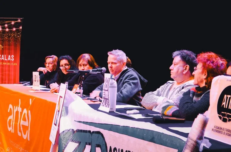red de salas de teatro by el ciudadano