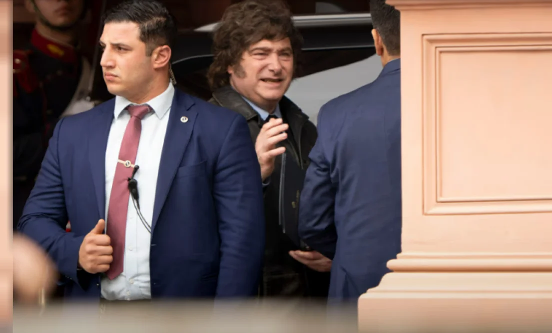 Milei llega a Casa Rosada NA